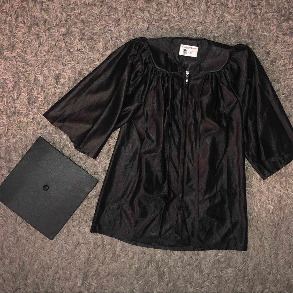 Preschool Unisex Graduation Cap & Gown, Size 27, New